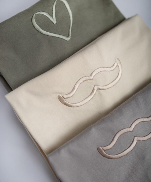 Ūsai Marškinėliai