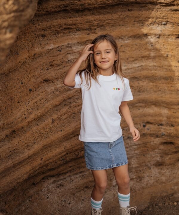 Širdelių trispalvė vaikiški marškinėliai