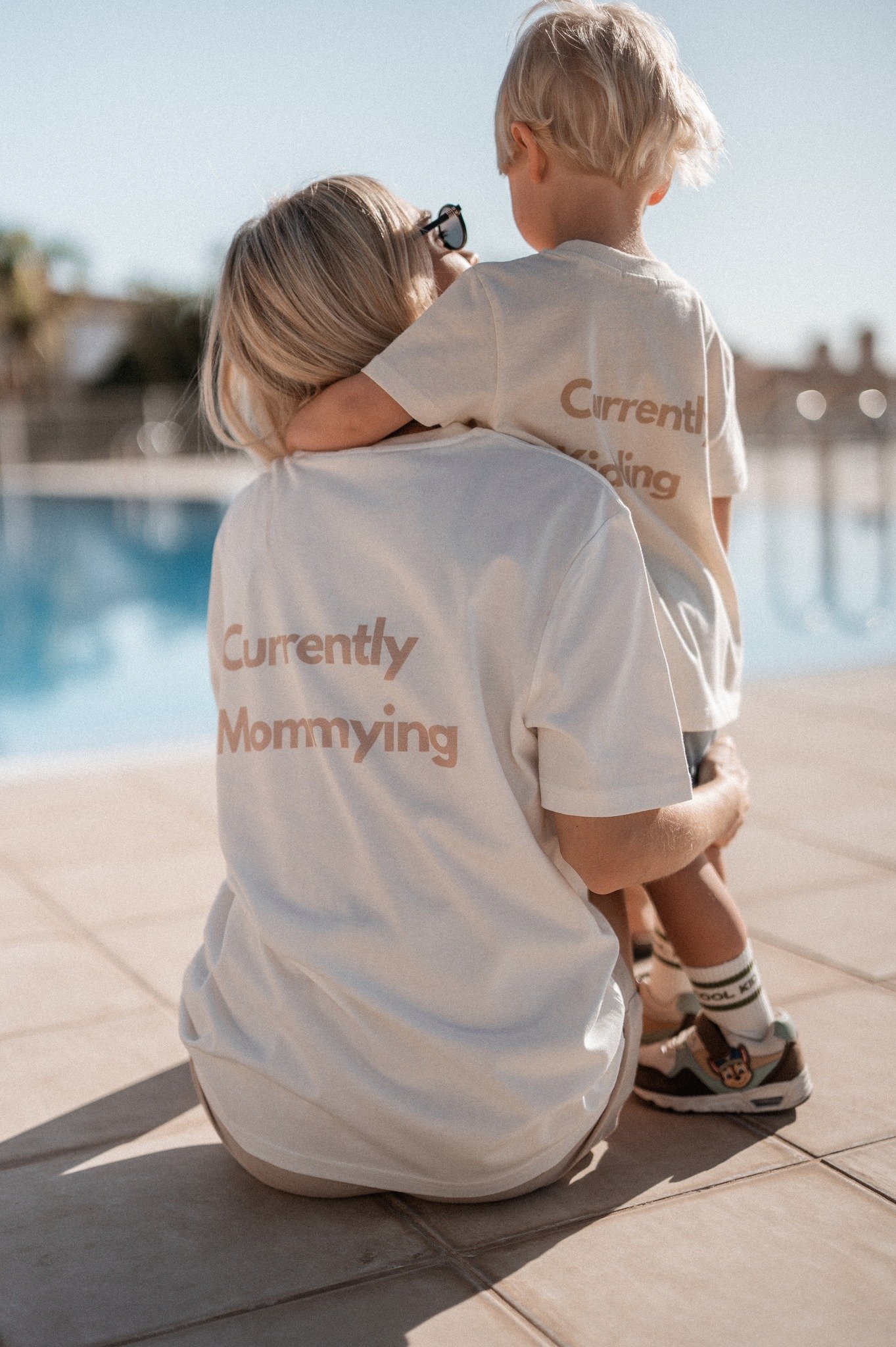 Currently Mommying marškinėliai